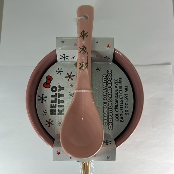 Sanrio Pink Dinnerware Set with Spoon - Picture 5 of 10